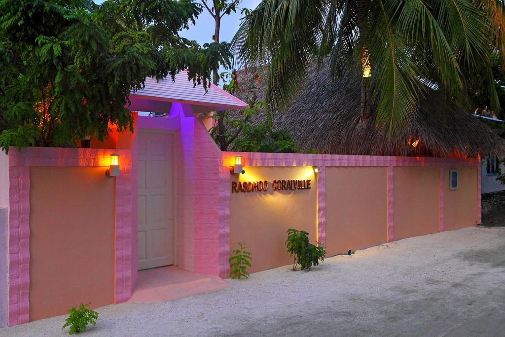 Rasdhoo Coralville Exterior foto